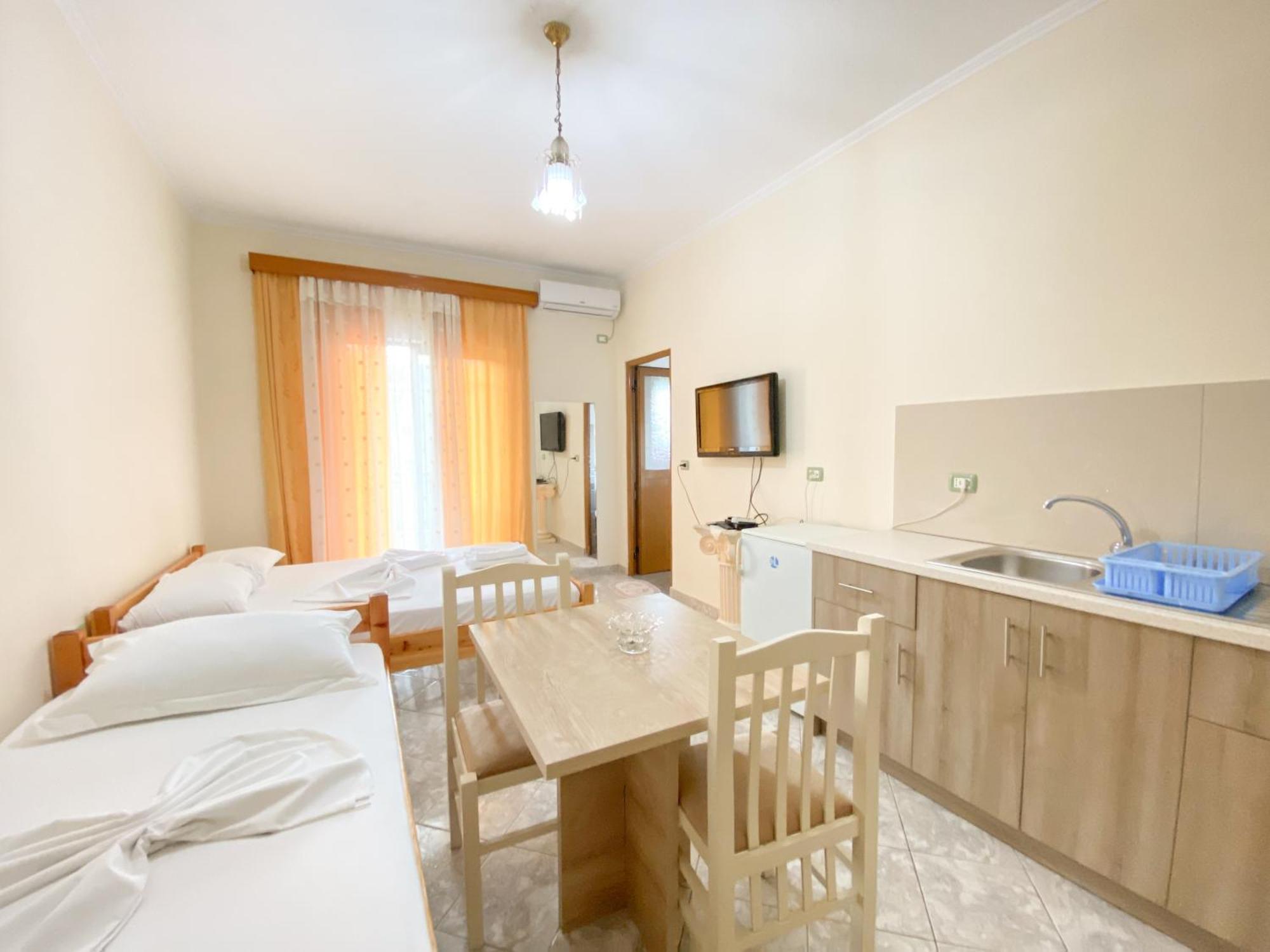 Summerland Saranda Exterior foto
